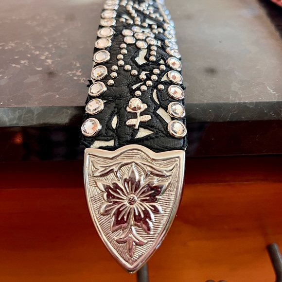 Swarovski crystal belt - Picture 5 of 6